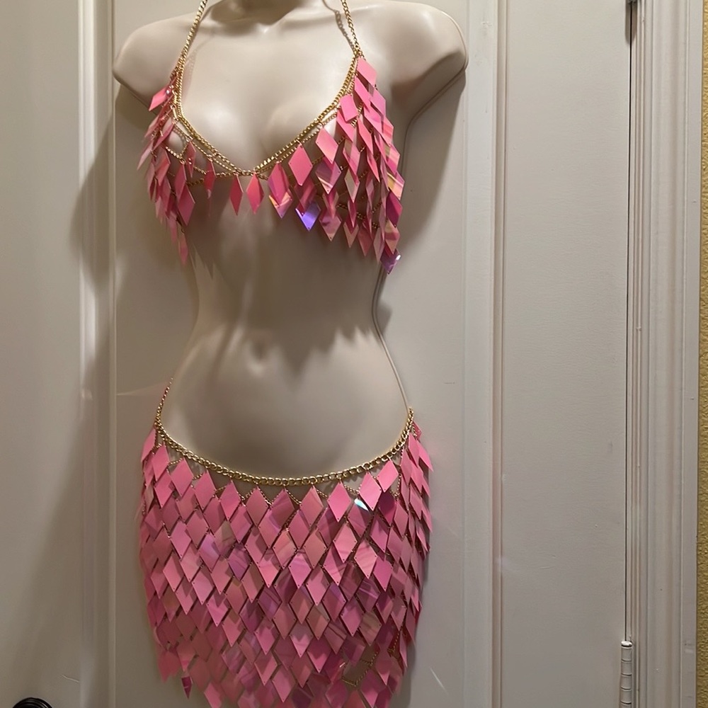 New 2 piece set Pink Festival Armour - Picture 5 of 6